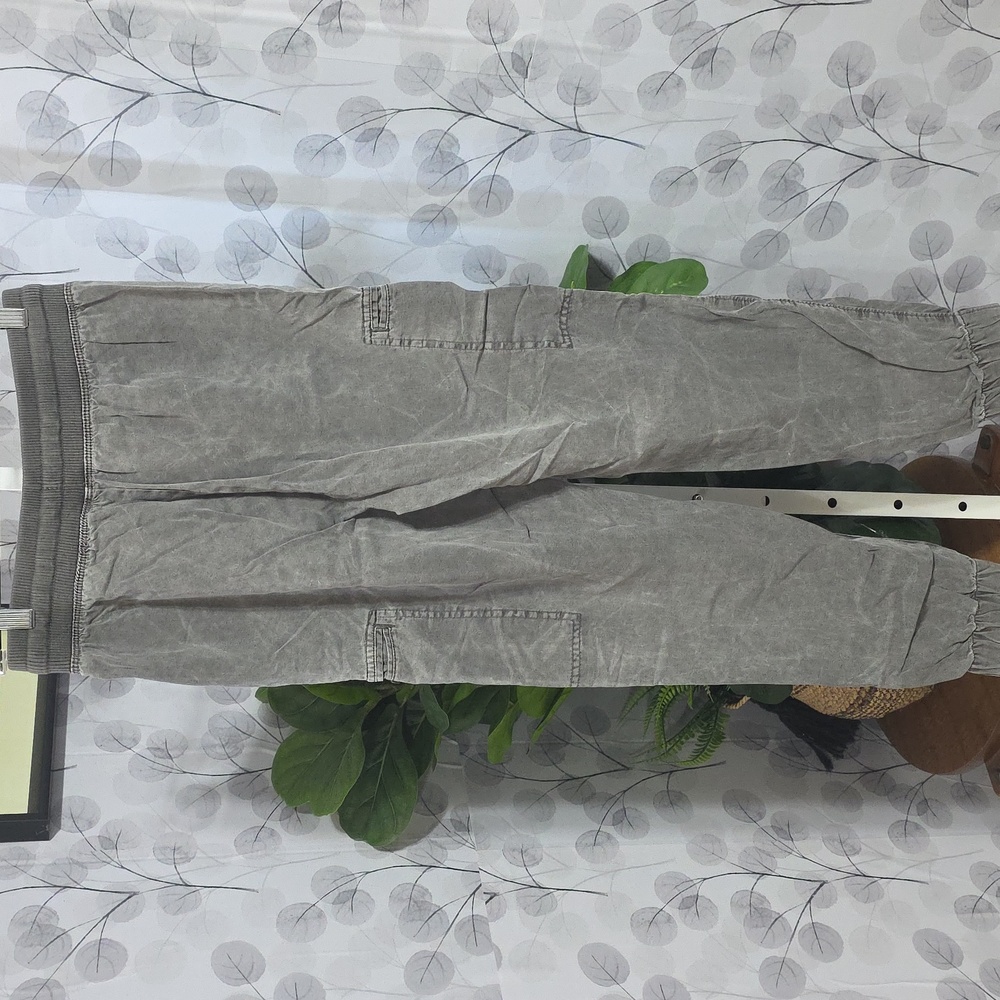 Aerie Essential Cargo Twill Jogger - Picture 6 of 11